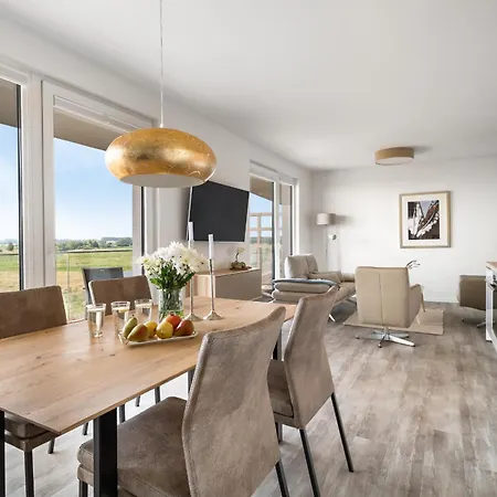 Beachwavethree- 2og, Barrierearm, Meerblick, Balkon, Kamin, Sauna Apartment Olpenitz