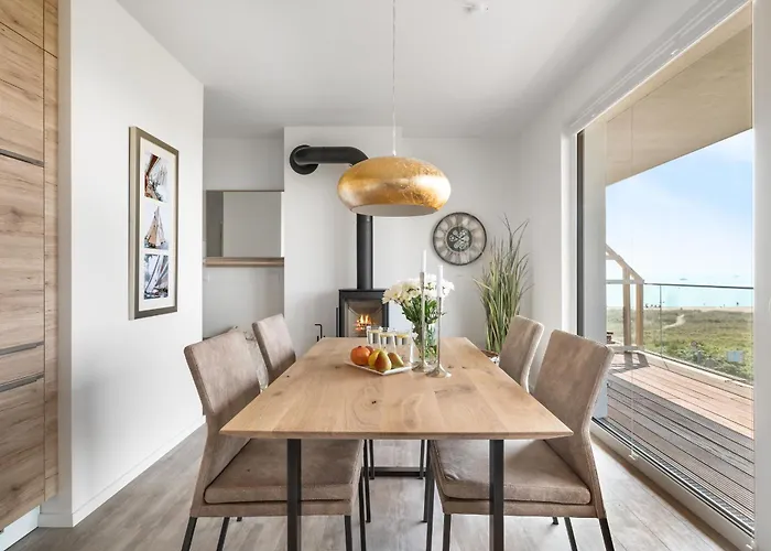 Beachwavethree- 2og, Barrierearm, Meerblick, Balkon, Kamin, Sauna Appartement Olpenitz